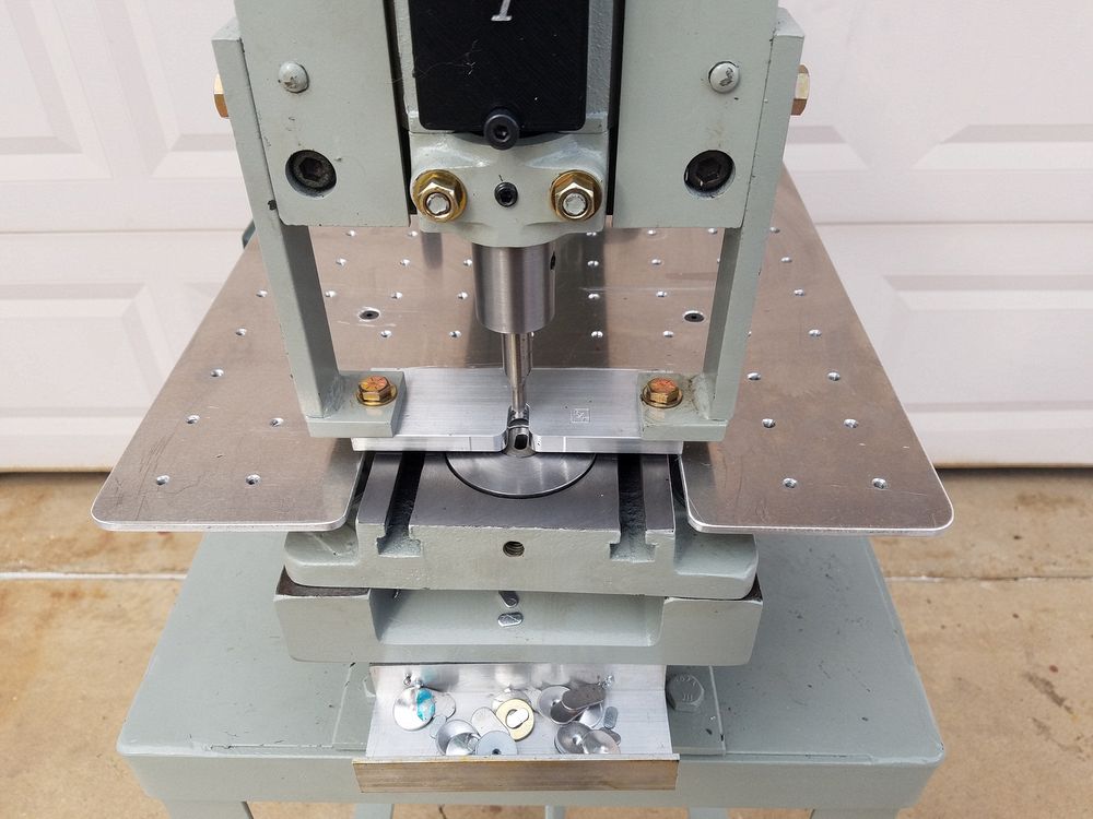 Front View - Work Table