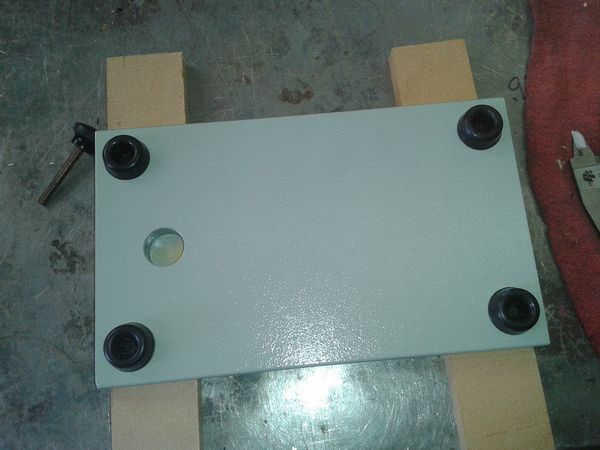 Bottom side of fixture base