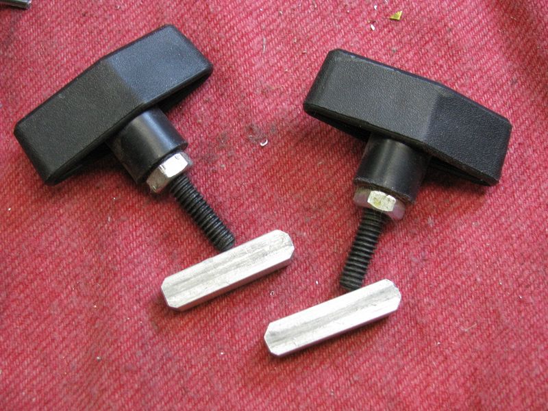 Locking bolts and pucks