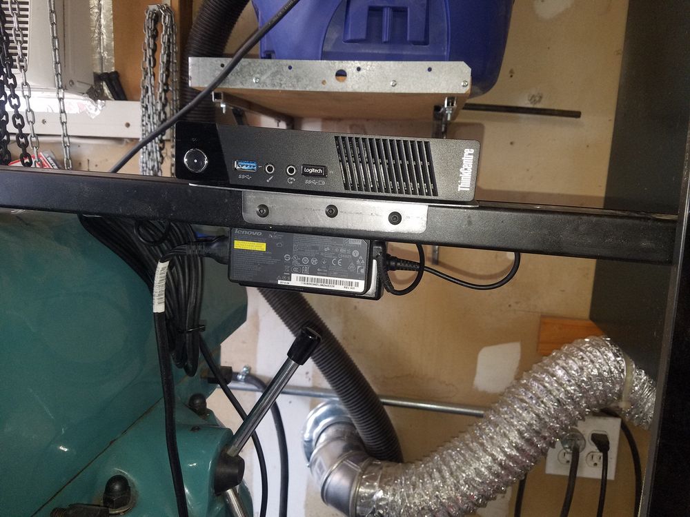Lenovo Mounting