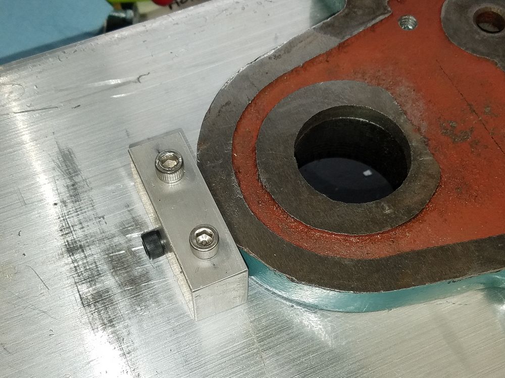 Bracing on rear of X Axis bracket