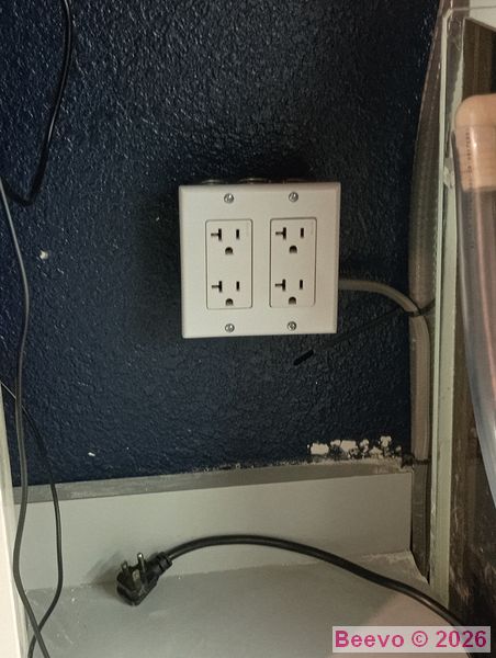 20A Outlets I
