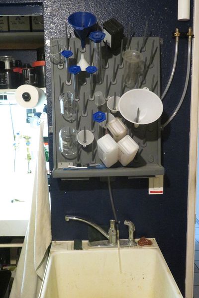 Darkroom Sink and Glassware Rack